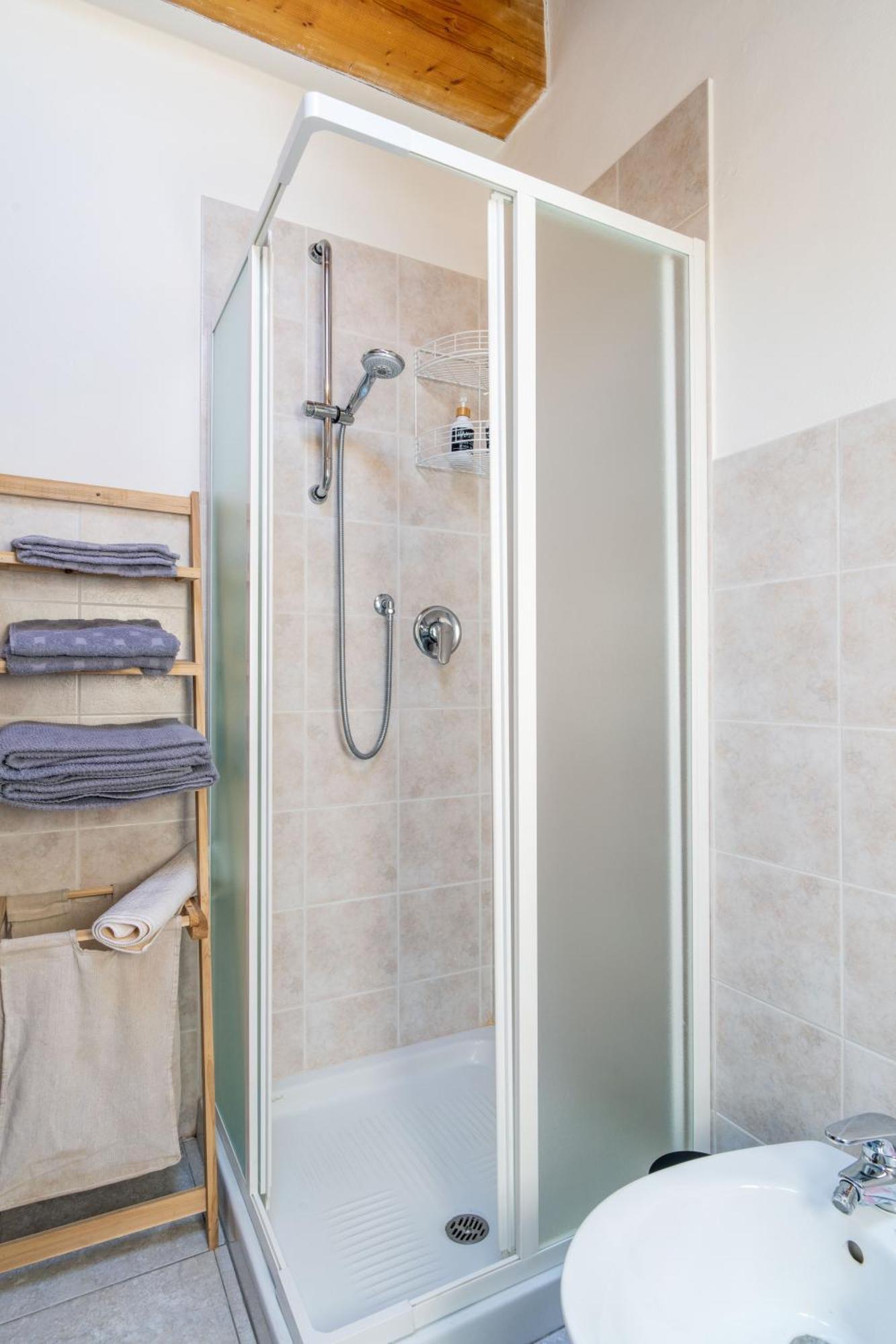 Apartament Le Rose Venegono Superiore Zewnętrze zdjęcie